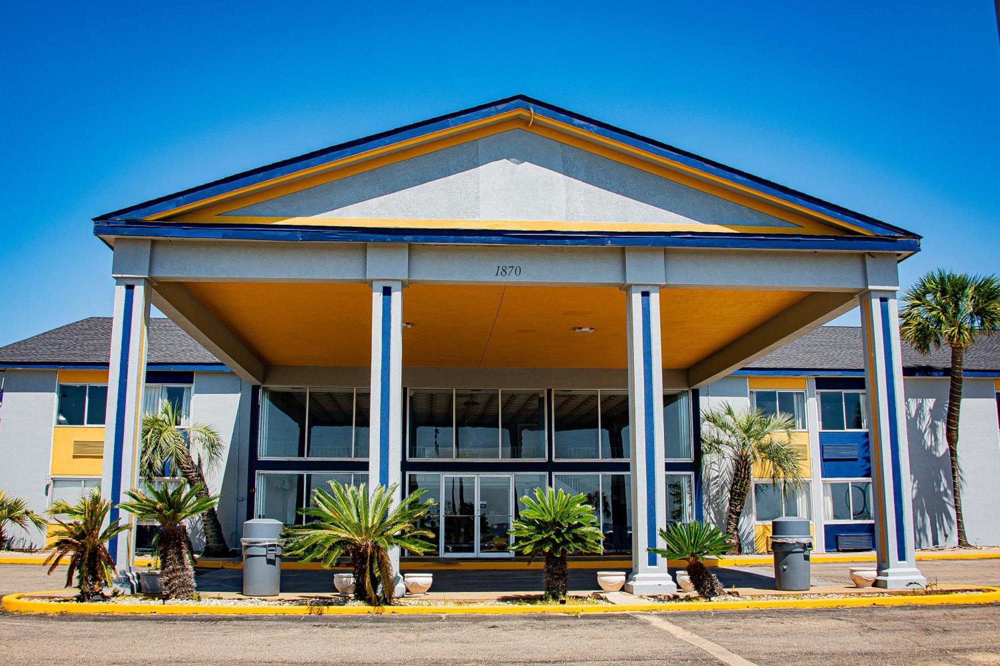 Motel Super 8 By Wyndham Biloxi Exterior foto